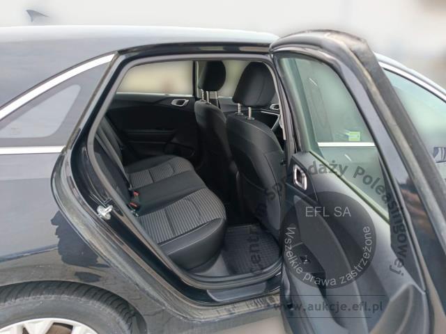 10 - EFL FINANCE KIA CEED 1.0 120KM HATCHBACK 2022r.