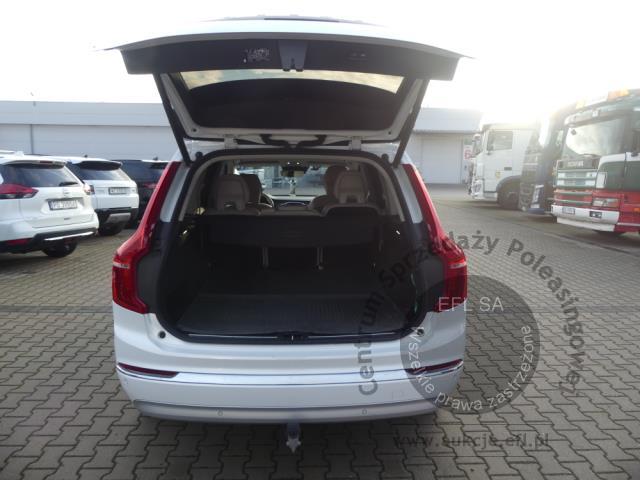 15 - VOLVO XC90 B5 235KM AWD INSCRIPTION 2022r.