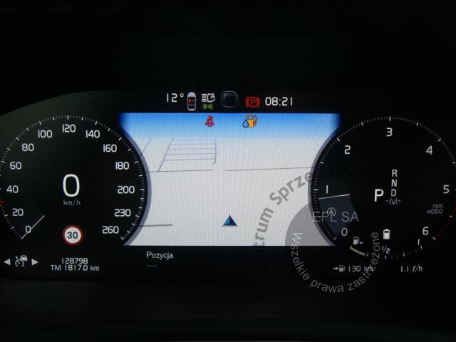 5 - VOLVO XC90 B5 235KM AWD INSCRIPTION 2022r.