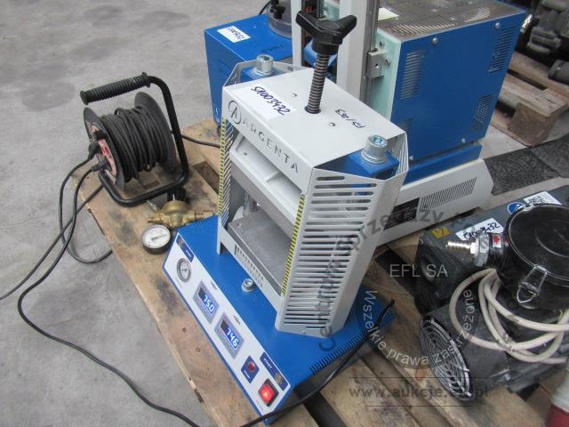 31 - Zestaw urządzeń jubilerskich do odlewów woskowych