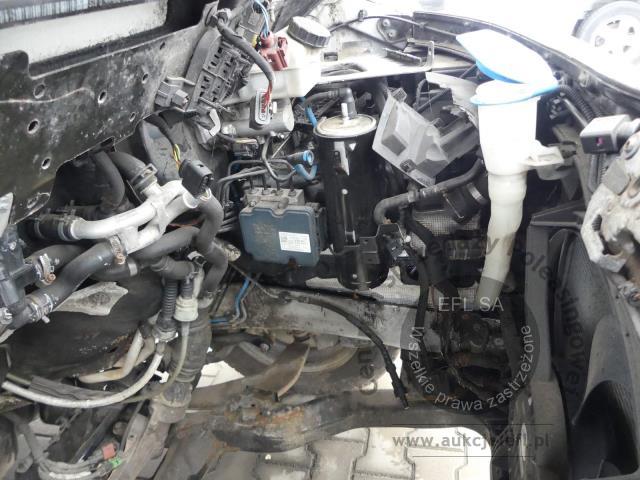 17 - VOLKSWAGEN / CARPOL CARAVELLE T6 2.0 TDI 2021r.