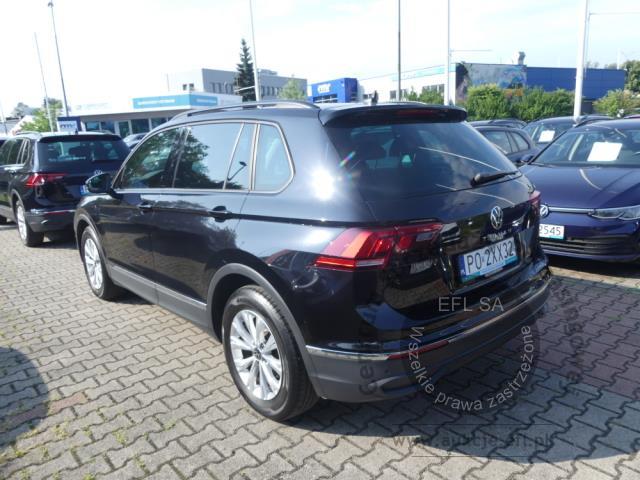 4 - Volkswagen Tiguan 1.5 TSI EVO Life DSG 2022r. PO2XX32 AUTO MOTO CENTRUM Sp. z o.o. Poznań 61-312, ul. Ostrowska  328