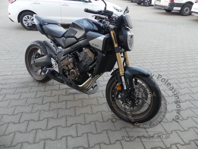 4 - HONDA CB 650 R E-CLUTCH 2024r.