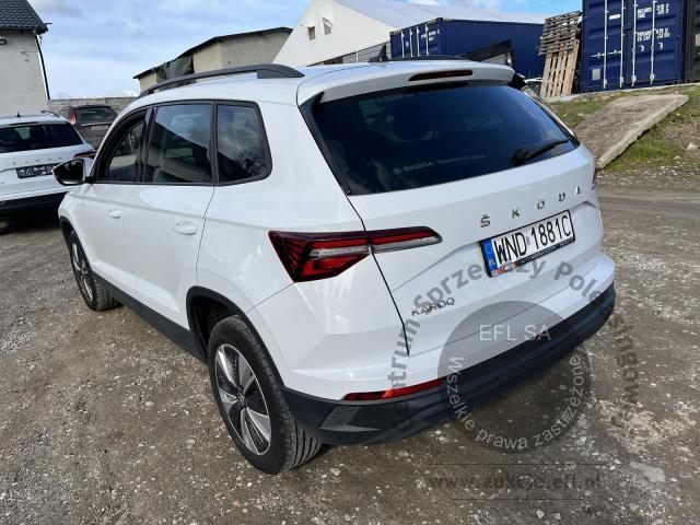 3 - Skoda Karoq 2.0 TDI SCR 4x2 Ambition 2022r. WND1881C Uwaga! Pojazd znajduje się w firmie MDM AUTO sp. z o.o. ul.Morska 78/A 81-225 Gdynia