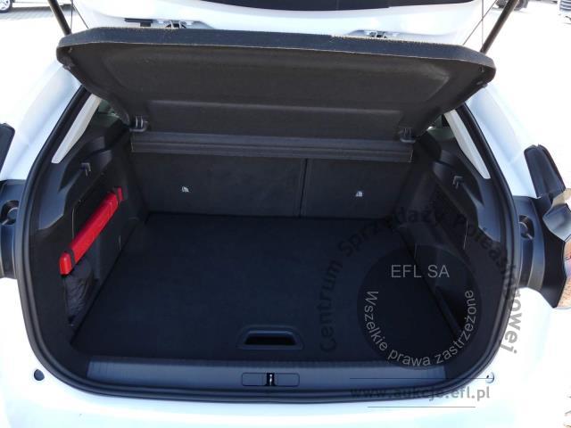 11 - CITROEN C4 1.2 PURETECH 130KM AUTOMAT 2022r.