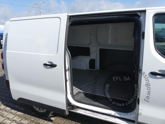 10 - Toyota ProAce Proace 2.0 D-4D Long 2022r. DW9TM77 Magnice