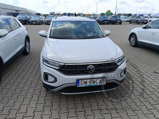 5 - Volkswagen T-ROC 1.5 TSI Life Hatchback 2023r. DW9WC68 Magnice