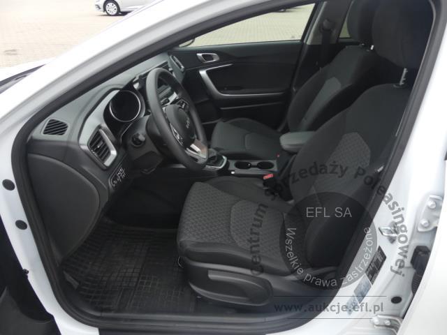 5 - Kia Ceed 1.0 T-GDI S Hatchback 2022r. DW1SY42 Magnice