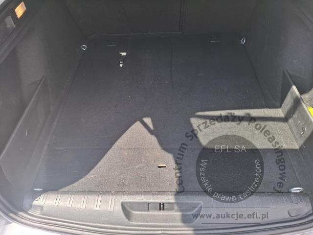 16 - PEUGEOT 308 2019r. DW9GS21 Pojazd znajduje się w firmie AACAR sp. z o.o. Kasztanowa 5, 32-400 Jawornik