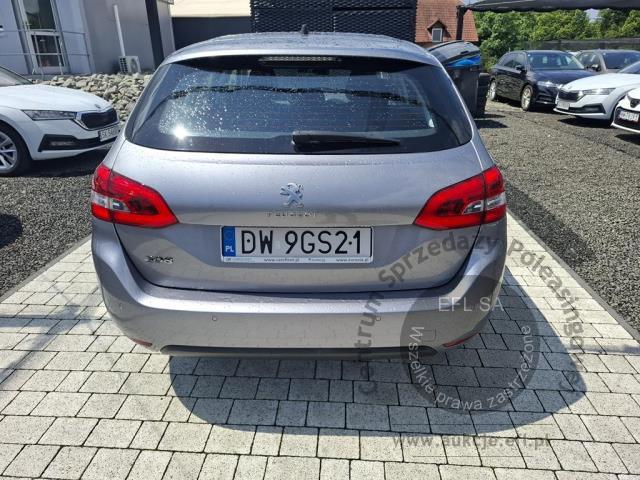 6 - PEUGEOT 308 2019r. DW9GS21 Pojazd znajduje się w firmie AACAR sp. z o.o. Kasztanowa 5, 32-400 Jawornik