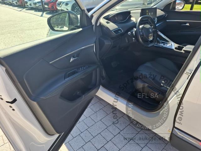 7 - PEUGEOT 3008 1.2 PureTech Allure Pack  2022r. DW6SR45 Pojazd znajduje się w firmie AACAR sp. z o.o. Jawornik 90, 32-400 Myślenice