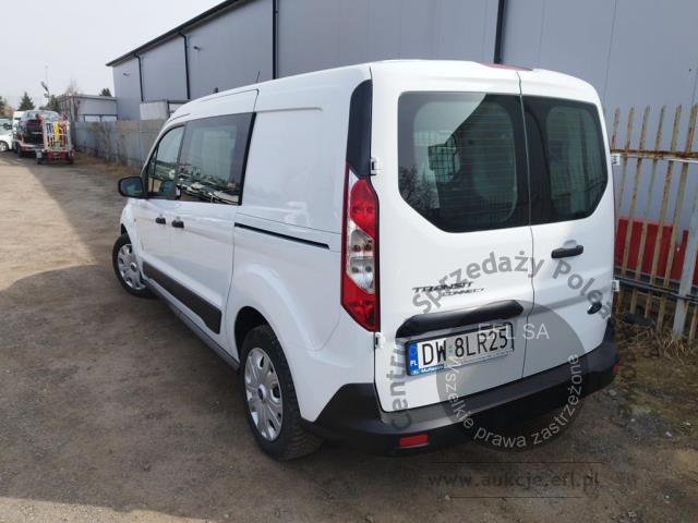 5 - Ford  Transit Connect  2020r. DW8LR25 Pojazd znajduje się w firmie ARCTOS GROUP sp. z o.o. Al. Krakowska 7, 02-183 Warszawa