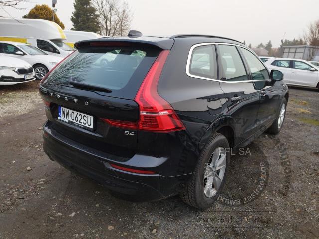 4 - Volvo XC60 B4 B Momentum Pro aut 2021r. WW062SU Pojazd znajduje się w firmie ARCTOS GROUP sp. z o.o. Al. Krakowska 7, 02-183 Warszawa