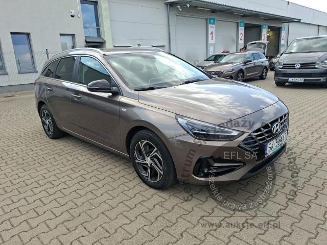 2 - HYUNDAI i30 1.5 T-GDI 48V Smart Kombi 2023r. SK564XT Magnice