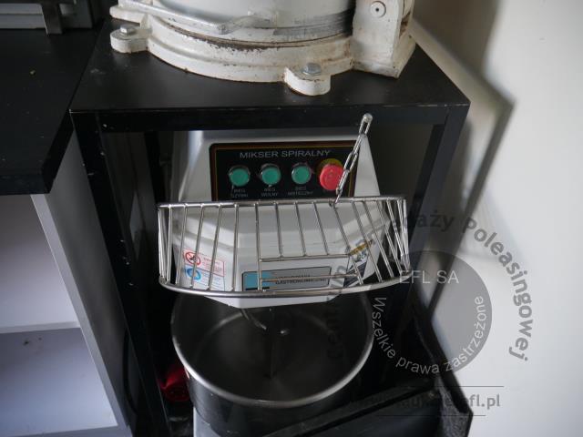 27 - Przyczepa gastronomiczna "pączki"  RYBIŃSKA TRAILER 2022r.