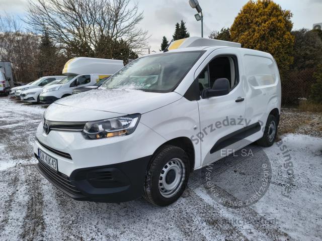 1 - Toyota Proace City 1.5 D-4D Standard  2022r. DW4UK43 Pojazd znajduje się w firmie ARCTOS GROUP sp. z o.o. Al. Krakowska 7, 02-183 Warszawa