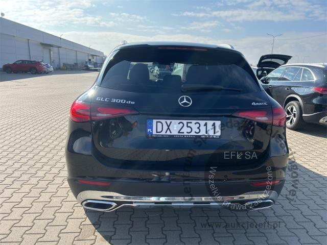 4 - MERCEDES BENZ GLC 300 DE 4-MATIC AVANTGARDE 2024r. DX25311 Magnice