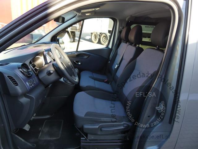 6 - OPEL VIVARO TOURER 1.6 CDTI 9 OSOB 2018r.