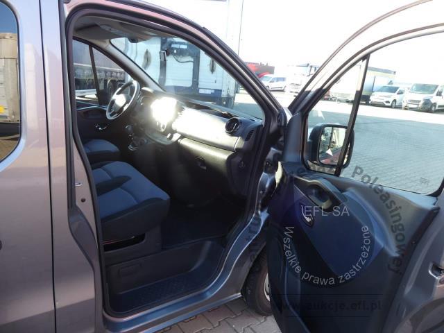 8 - OPEL VIVARO TOURER 1.6 CDTI 9 OSOB 2018r.