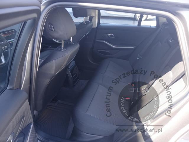 9 - BMW Seria 3 318i aut 2021r. KR1WP85 UWAGA!! Pojazd znajduje się w lokalizacji: Jawornik 90, Myślenice 32-400