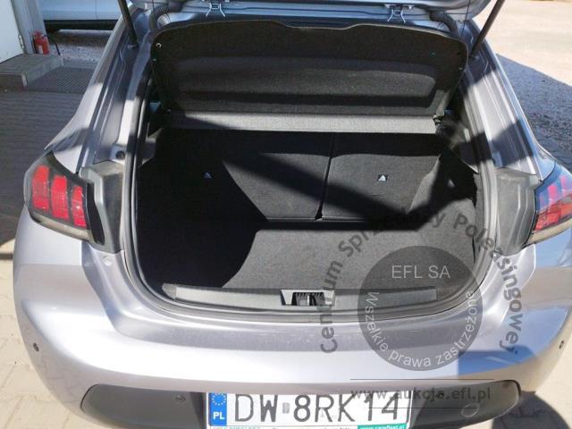 11 - Peugeot  208  2021r. DW8RK14 Pojazd znajduje się w firmie ARCTOS GROUP sp. z o.o. Al. Krakowska 7, 02-183 Warszawa