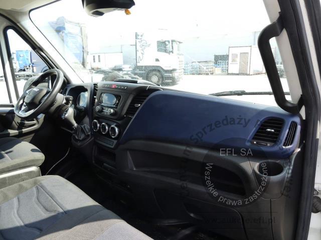 4 - IVECO / PKSRATRANS  DAILY 50C18 3.0 180KM AUTOMAT 2022r.