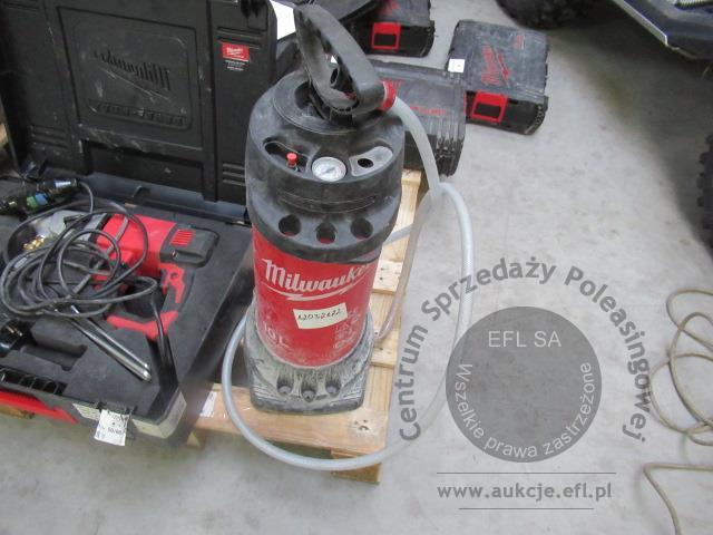 19 - Wiertnica diamentowa Milwaukee DD3-152