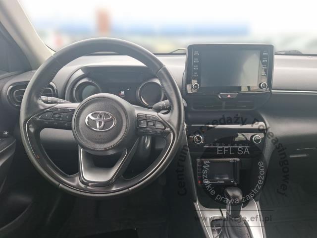6 - TOYOTA YARIS CROSS 1,5VVT HYBRID CVT 2023r.
