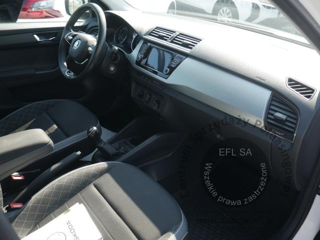 8 - Skoda Fabia 1.0 TSI Classic Ambition 2022r. WND9160A AUTO MOTO CENTRUM Sp. z o.o. Poznań 61-312, ul. Ostrowska  328