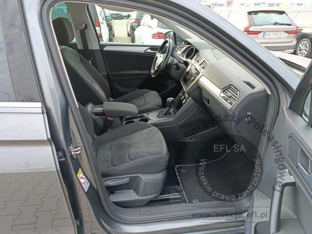 11 - Volkswagen Tiguan 1.5 TSI EVO Comfortline 2020r. PO4RP01 Magnice