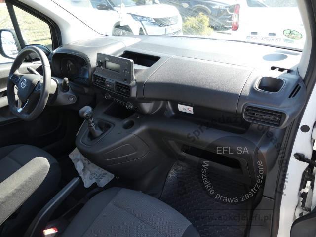 10 - Opel Combo Van Cargo XL 1.5 CDTI 2020r. PO9SM29 UWAGA!! Pojazd znajduje się w firmie AUTO MOTO CENTRUM sp. z o.o. ul. Ostrowska 328 (przy Trasie Katowickiej) 61-312 Poznań