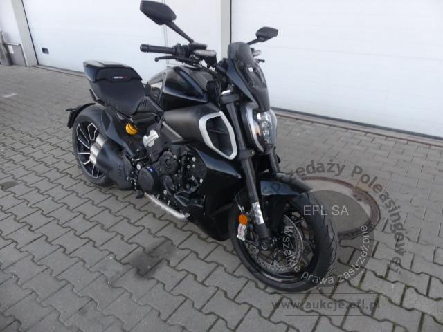 3 - DUCATI DIAVEL V4 GRANTURISMO 2023r.