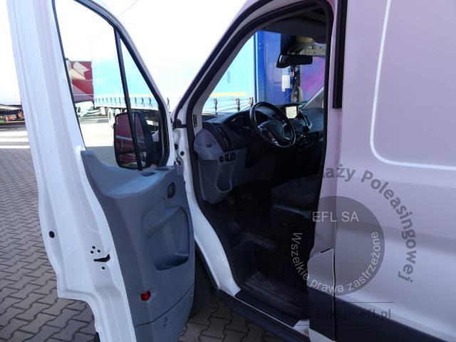 5 - FORD TRANSIT 2.0 130KM FURGON 2019r.
