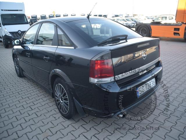 13 - OPEL VECTRA GTS 1.8 LIFTBACK 2003r.