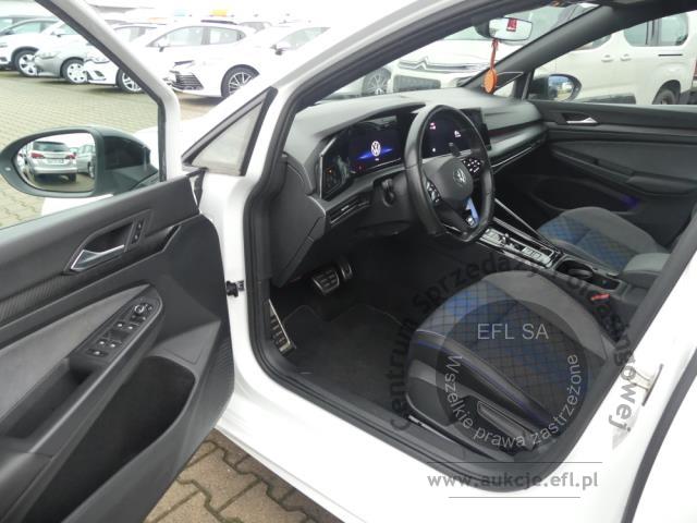 7 - VOLKSWAGEN GOLF R 2.0 TSI 4MOTION DSG 2024r.