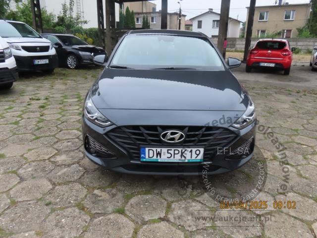 5 - Hyundai i30 1.5 DPI Classic + 2021r. DW5PK19 UWAGA!! Pojazd znajduje się w lokalizacji: Katowice 40-689, Małachowskiego 16