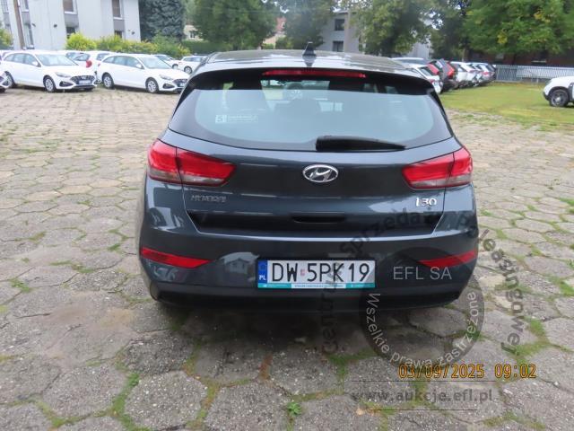6 - Hyundai i30 1.5 DPI Classic + 2021r. DW5PK19 UWAGA!! Pojazd znajduje się w lokalizacji: Katowice 40-689, Małachowskiego 16