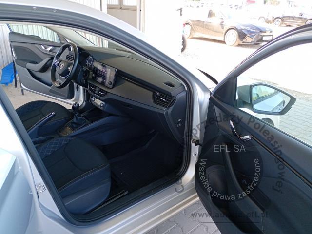 7 - Skoda Scala 1.5 TSI Ambition 2023r. WZ552GN Pojazd znajduje się w firmie ARCTOS GROUP sp. z o.o. Al. Krakowska 7, 02-183 Warszawa
