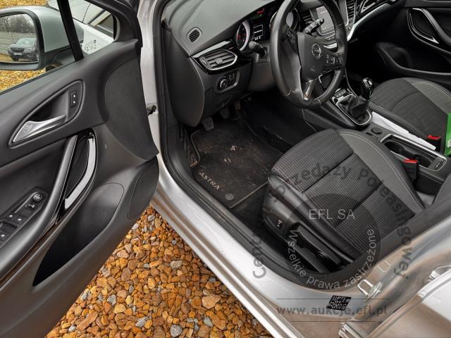 5 - Opel Astra V 1.2 T Elegance S&amp;S 2020r. KR4PY96 Magnice