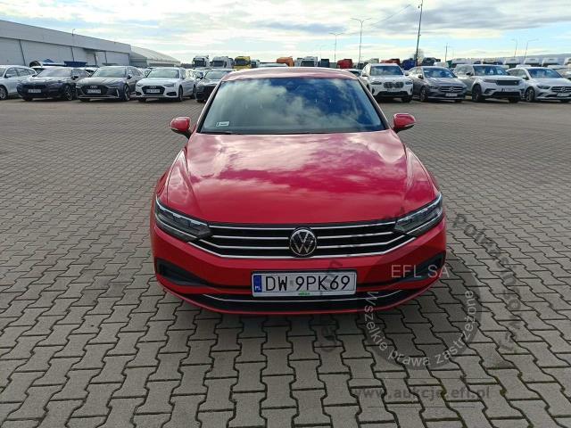 5 - Volkswagen Passat 2.0TDI Evo Business DSG 2021r. DW9PK69 Magnice