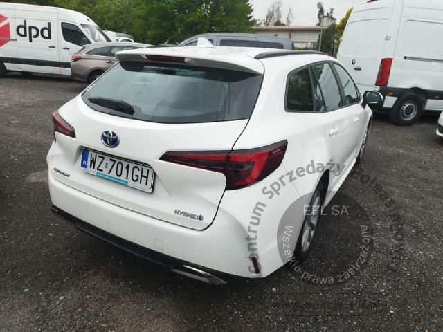 4 - Toyota Corolla 1.8 Hybrid Comfort 2023r. WZ701GH Pojazd znajduje się w firmie ARCTOS GROUP sp. z o.o. Al. Krakowska 7, 02-183 Warszawa
