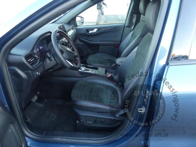 4 - FORD KUGA ST-LINE X 2.5 FHEV ECVT  2023r.