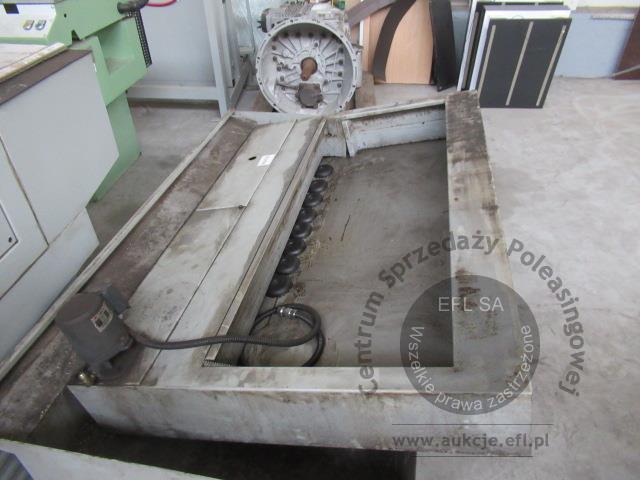 5 - Tokarka XYZ Machine Tools Ltd model RLX555 x 1,75m