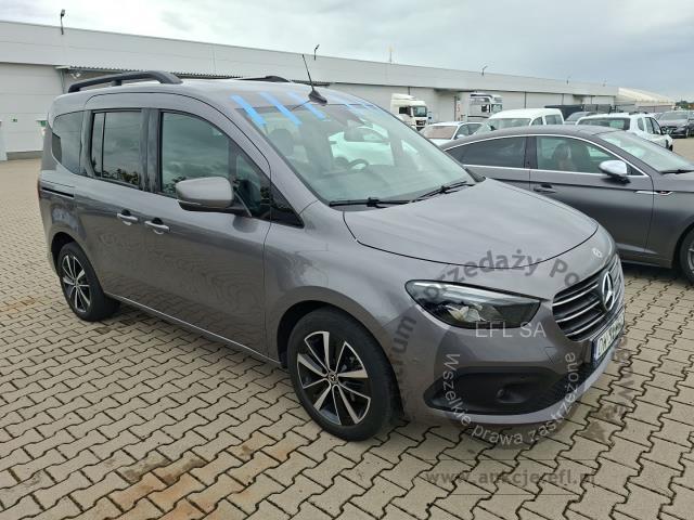 2 - MERCEDES-BENZ T180 D PROGRESSIVE 2023r. DW5VW93 Magnice