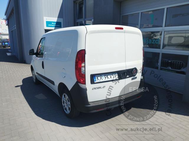 3 - Fiat Doblo Cargo 1.6 MJ SX 2019r. KR9KV59 UWAGA!! Pojazd znajduje się w lokalizacji: Janki, Al. Krakowska 52, 05-090 Janki