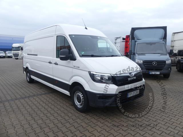 3 - MAN TGE 3.140 2.0 TDI 4X2F  2019r.