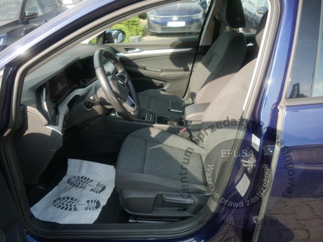 7 - Volkswagen Golf VIII 2.0 TDI Life Kombi 2022r. PY22546 AUTO MOTO CENTRUM Sp. z o.o. Poznań 61-312, ul. Ostrowska  328