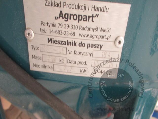 15 - Maszyna do produkcji folii bąbelkowej
