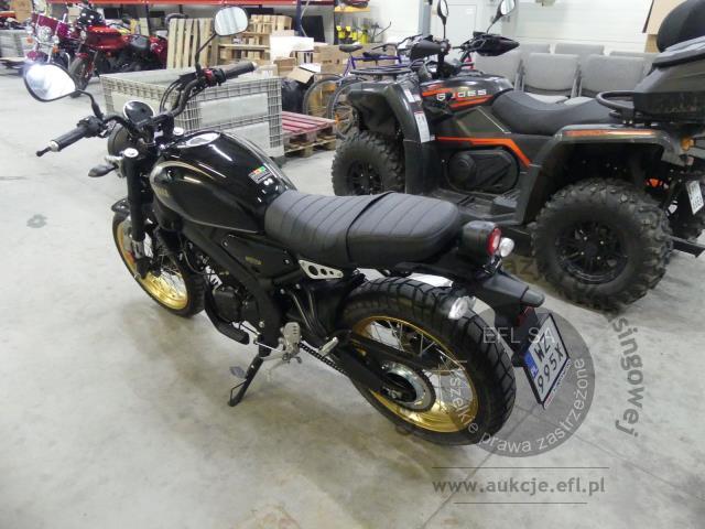 8 - YAMAHA XSR 125 LEGACY HISTORIC BLACK 2023r.