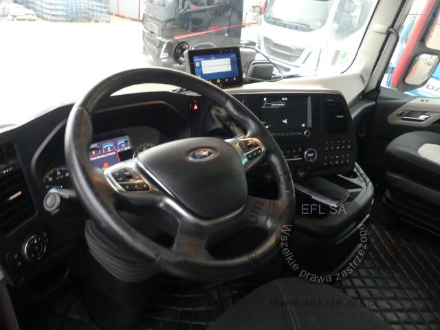 4 - FORD F-MAX 500 4X2 AUTOMAT 2022r.